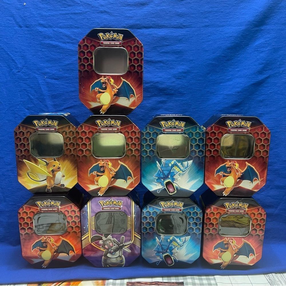 Pokémon Hidden Fates Tins lot
